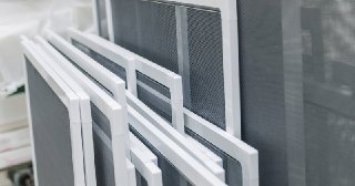 Москитные сетки на пластиковые окна Узловая купить по цене от 926 руб.